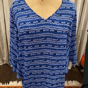 The Limited Blue Black White Flowy Top Bell Sleeves 1X 16 18